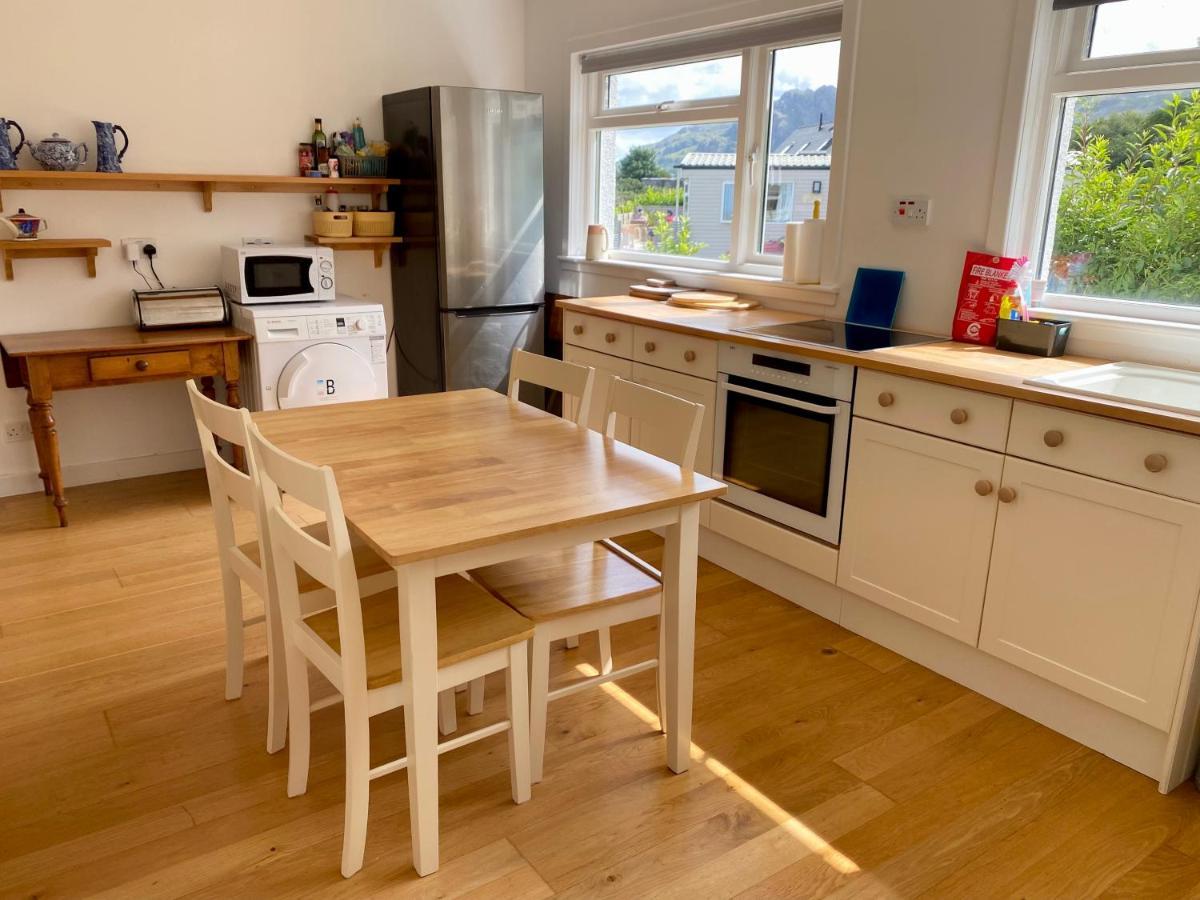 The Sheiling Holiday Home With Gorgeous Views Over The Isles Arisaig Εξωτερικό φωτογραφία