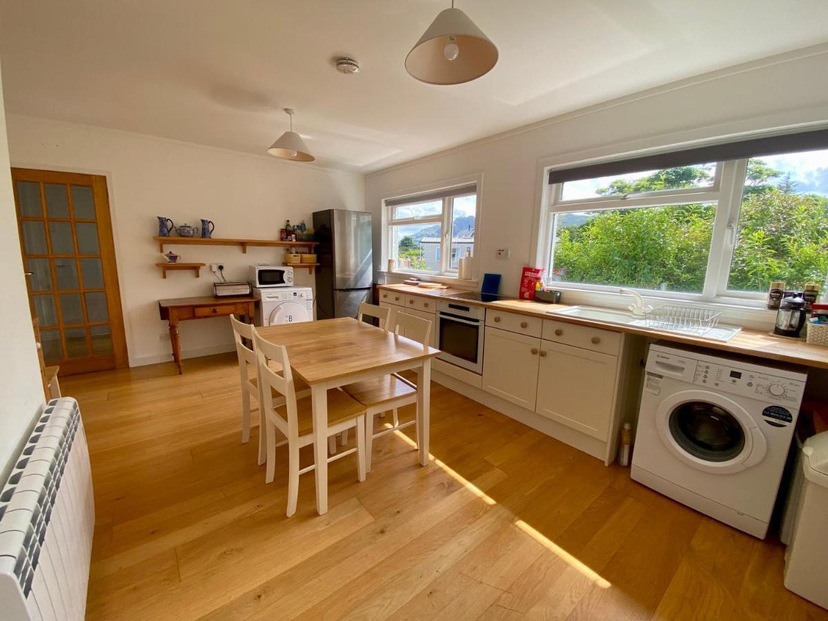 The Sheiling Holiday Home With Gorgeous Views Over The Isles Arisaig Εξωτερικό φωτογραφία